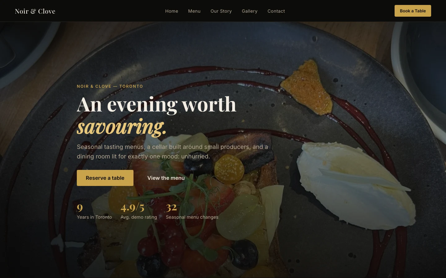 Homepage of the Noir & Clove restaurant website designed by Vizaura